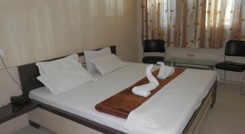 Hotel Dev Plaza Аджмер Экстерьер фото